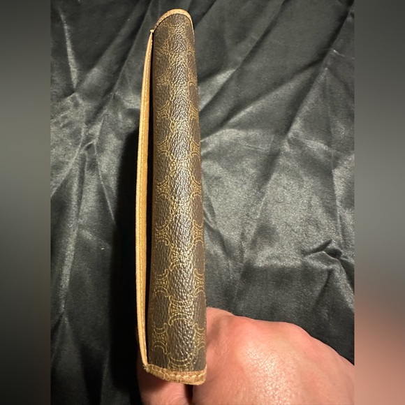 Celine Long Wallet Purse Macadamia Beige Super Clean authentic $1200.00 retail - Picture 10 of 14